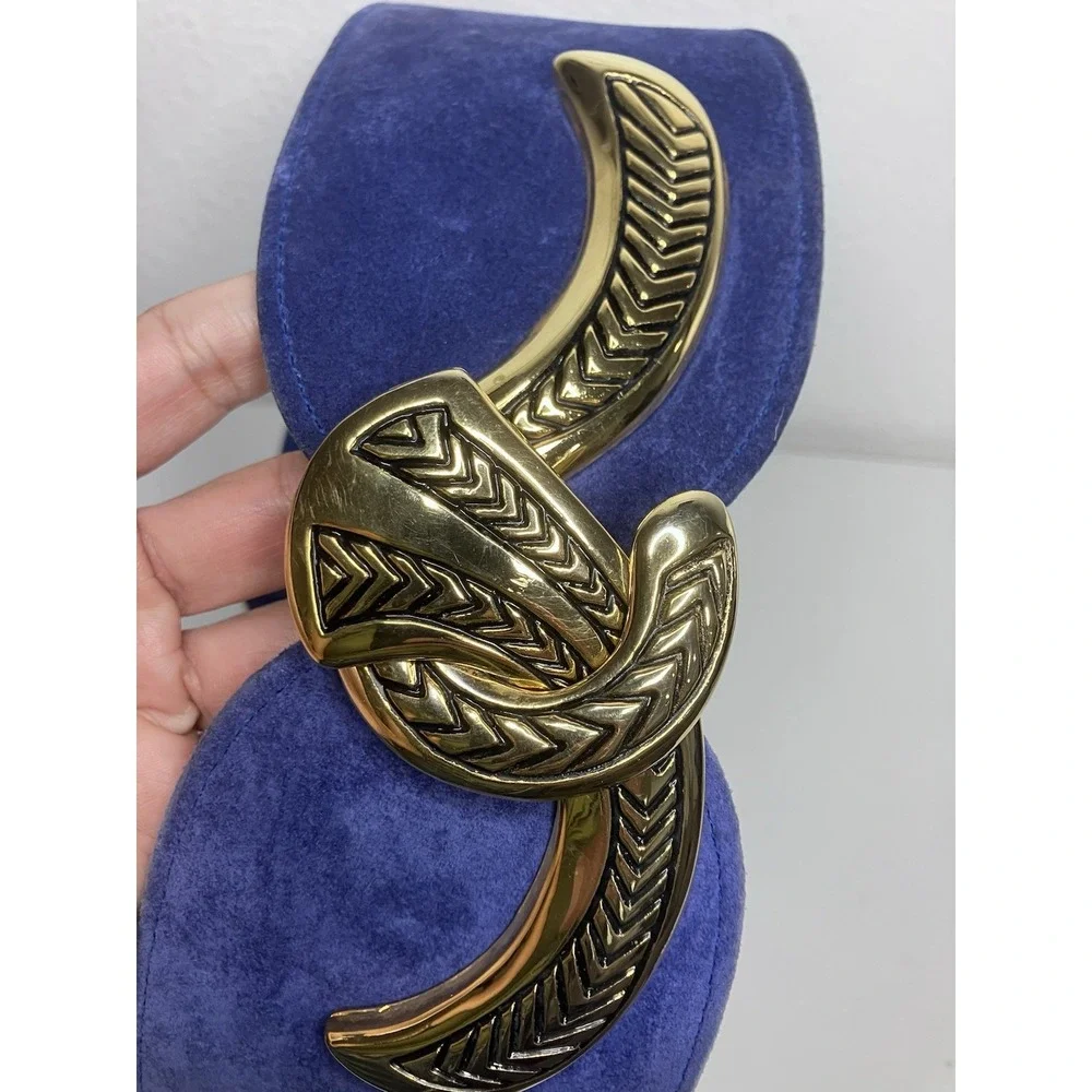 VTG Suede Leather Belt Blue Ornate Etched Gold Tone Interlocking Hook Buckle